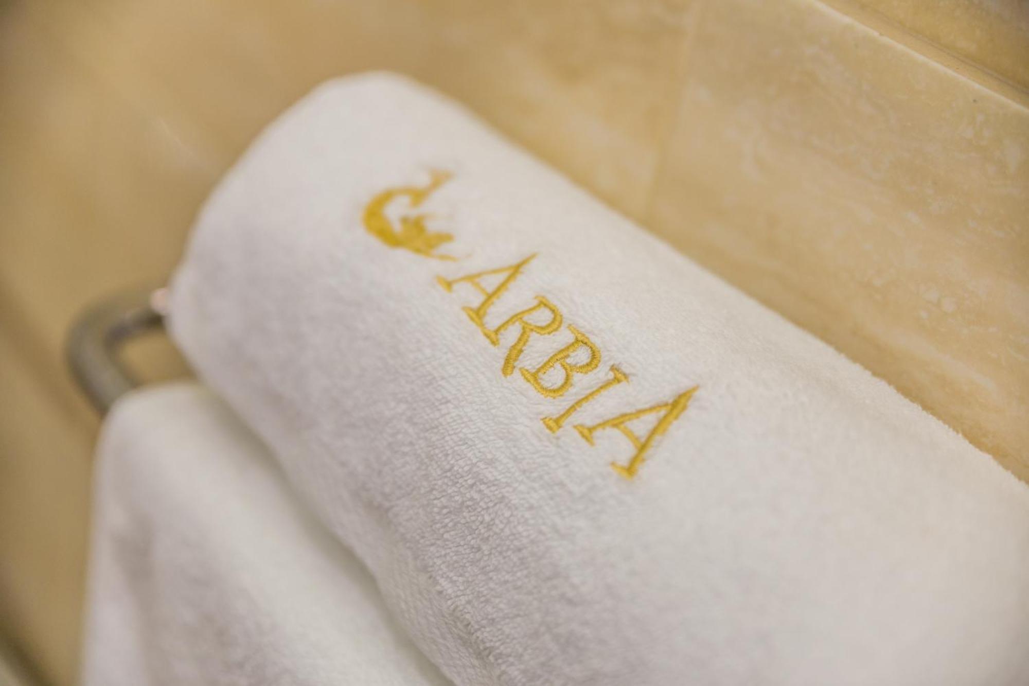 Villas Arbia - Margita Beach Hotel Banjol Exterior photo