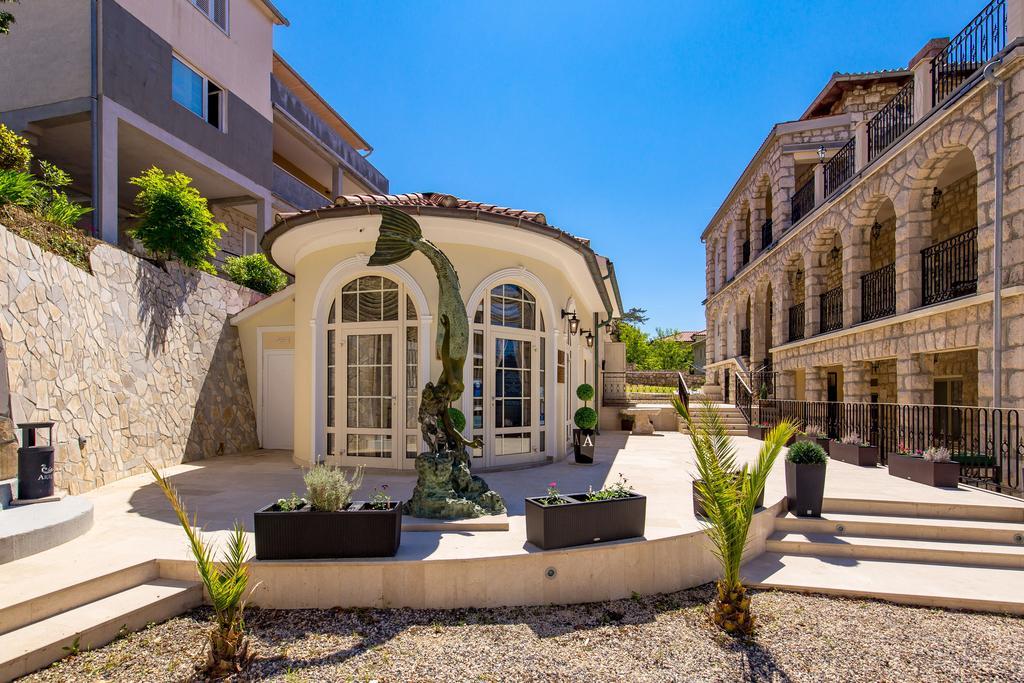 Villas Arbia - Margita Beach Hotel Banjol Exterior photo